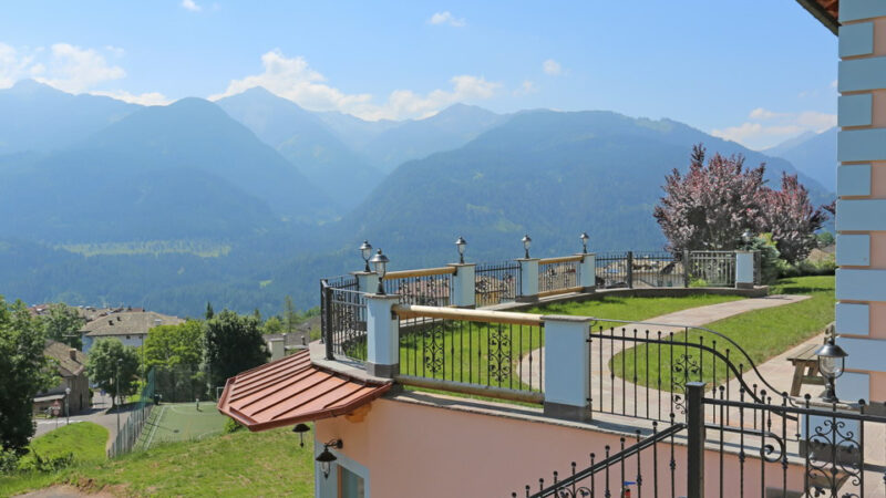 terrazzo sulla valle